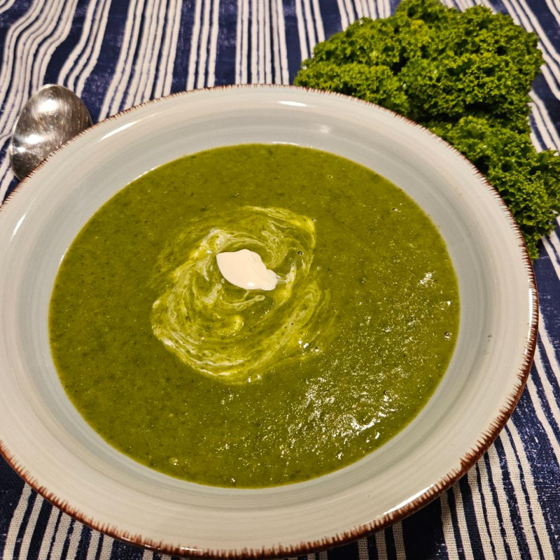 Cremesuppe vom Grünkohl