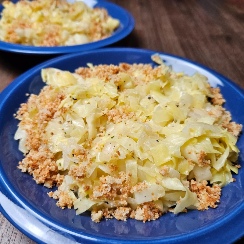 Spitzkohl mit Frischkäse