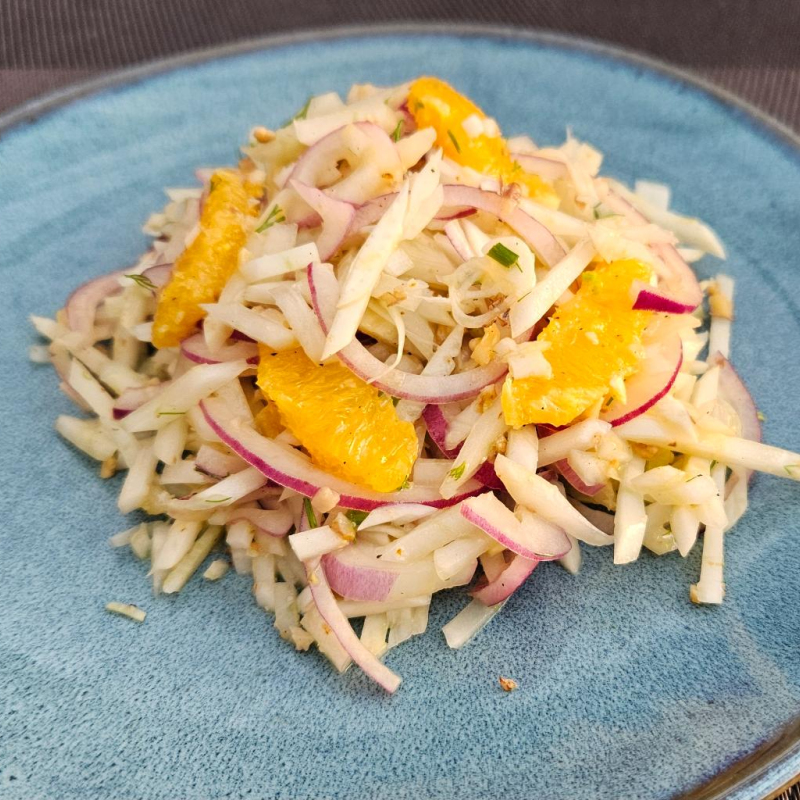 Fenchel-Orangen-Salat mit Walnüssen