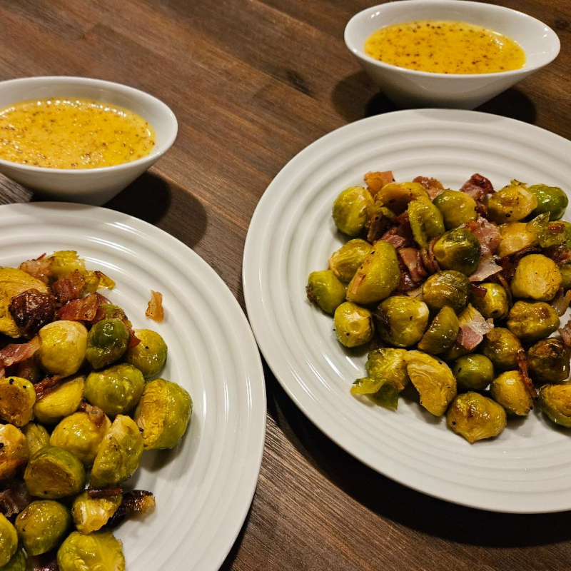 Rosenkohl im Ofen überbacken mit Schinkenwürfel un