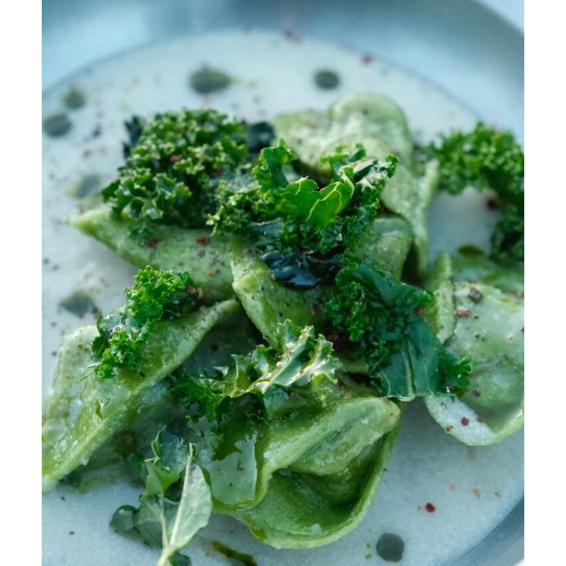 Grünkohlpasta mit Kürbis-Zitronen-Füllung